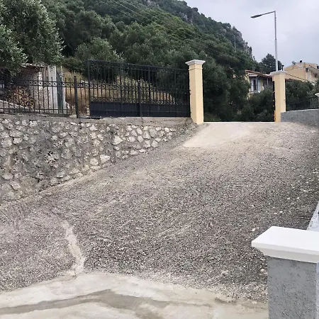 Mariza's View House
