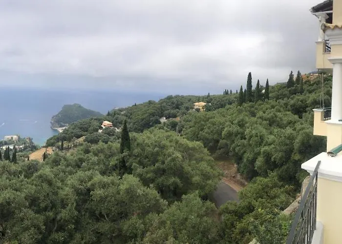 Mariza's View House Lákones