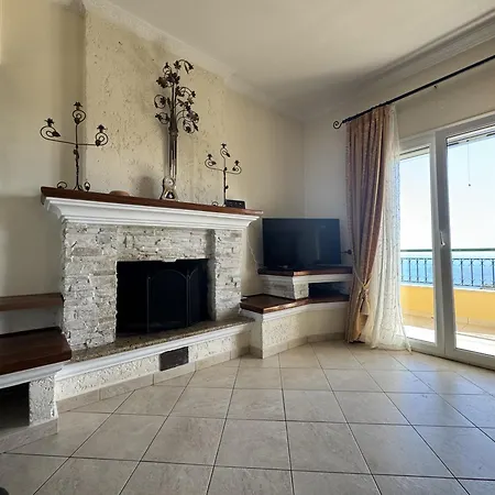 Mariza's View House *