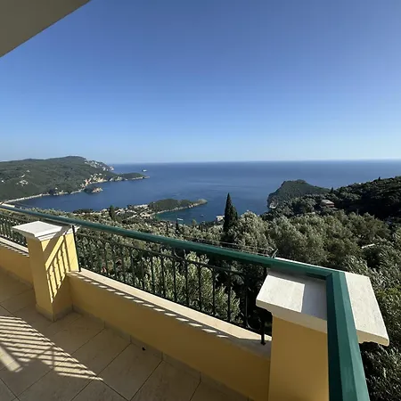 Mariza's View House Apartament Lákones